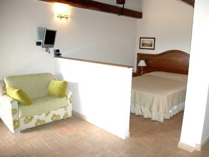 Hotel Tenuta Dell'Argento Resort Чивитавеккья Экстерьер фото